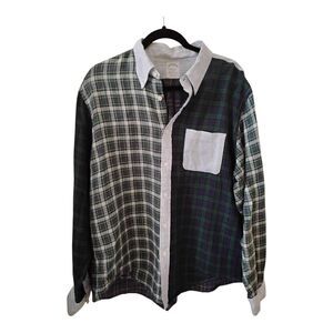 Brooks Brothers Green and White Plaid Casual Button Down Shirt
